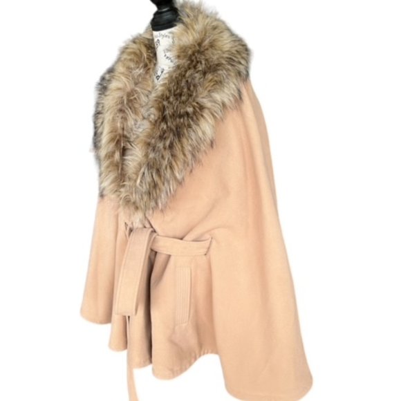 I.N.C   CAPE - Picture 5 of 5